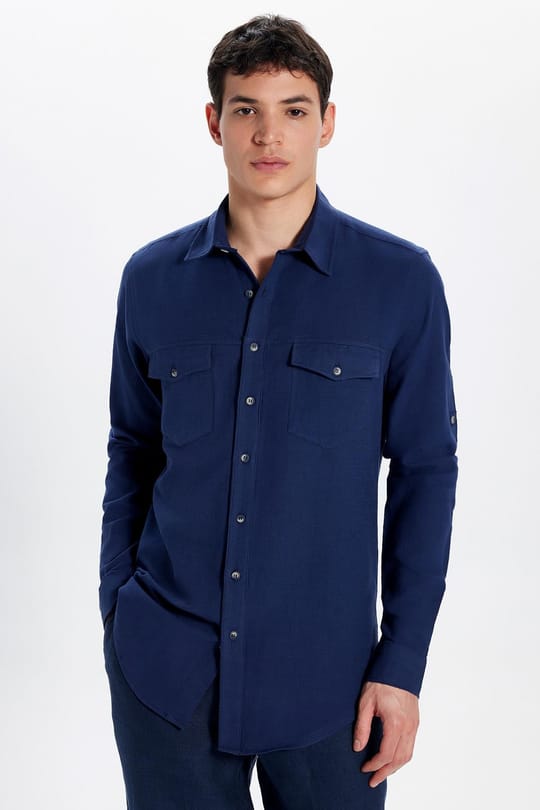 Erkek Slim Fit Dar Kesim %100 Pamuk Keten Doku Çift Cep Spor Yaka Lacivert Gömlek