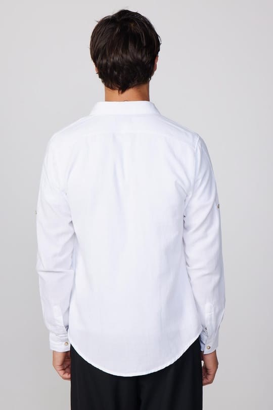 Erkek Slim Fit Dar Kesim %100 Pamuk Keten Doku Çift Cep Spor Yaka Beyaz Gömlek