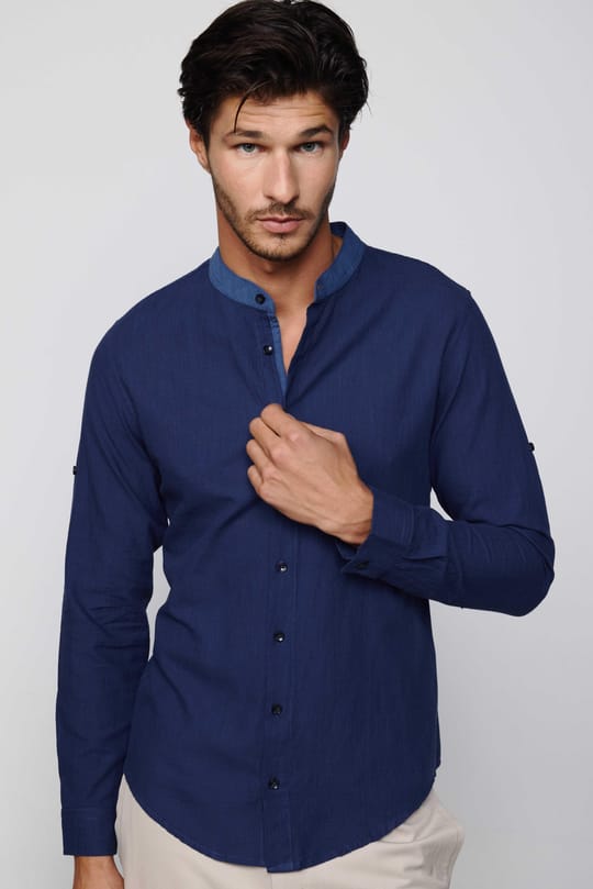 Slim Fit Düz Hakim Yaka Kol Apoletli Ketenli İndigo Erkek Gömlek