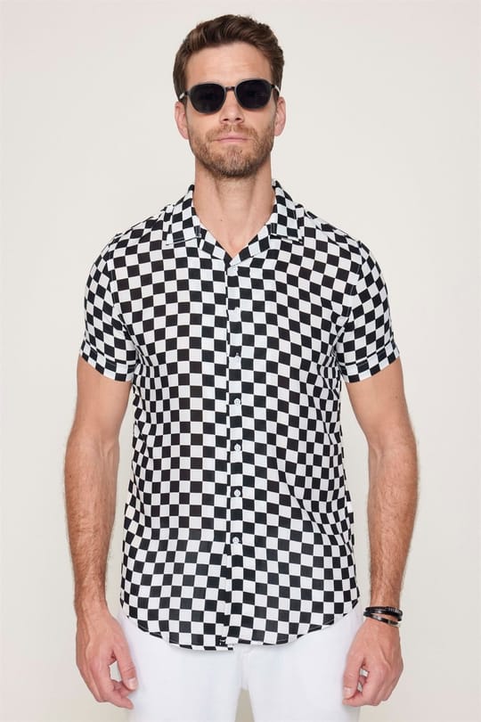 Slim Fit Dar Kesim Kısa Kollu Apaş Yaka Viskon Erkek Spor Gömlek