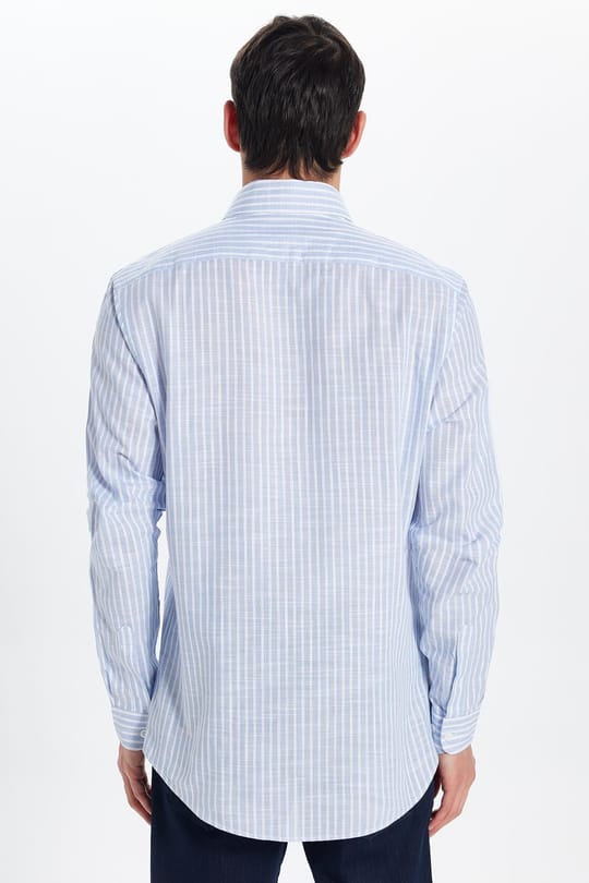Erkek Slim Fit Dar Kesim Uzun Kollu %100 Pamuk Keten Doku Düğmeli Yaka Çizgili Mavi Gömlek