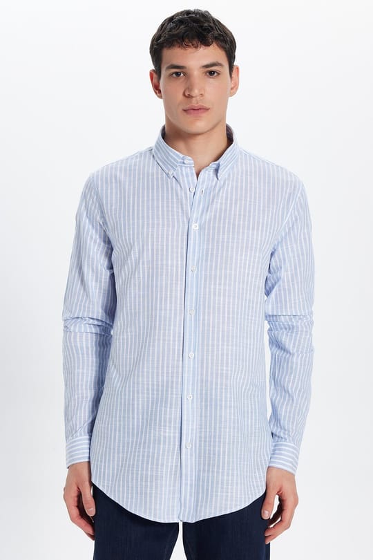 Erkek Slim Fit Dar Kesim Uzun Kollu %100 Pamuk Keten Doku Düğmeli Yaka Çizgili Mavi Gömlek