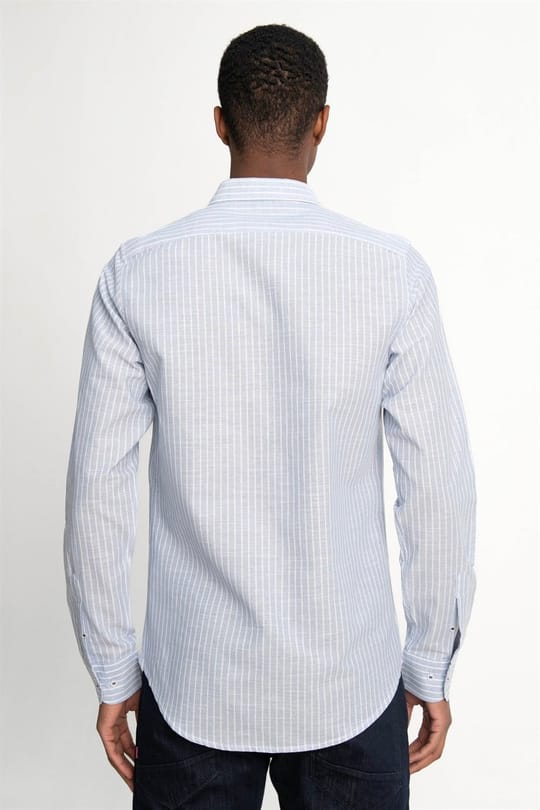 Erkek Slim Fit Dar Kesim Uzun Kollu %100 Pamuk Keten Doku Düğmeli Yaka Çizgili Mavi Gömlek