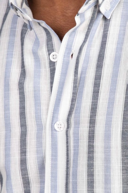 Erkek Slim Fit Dar Kesim Uzun Kollu %100 Pamuk Keten Doku Düğmeli Yaka Çizgili Gömlek