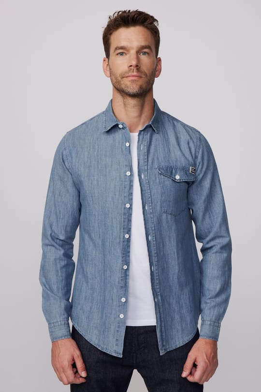 Slim Fit Uzun Kollu Dar Kesim Tek Cep Kapaklı Pamuklu Mavi Denim Kot Gömlek
