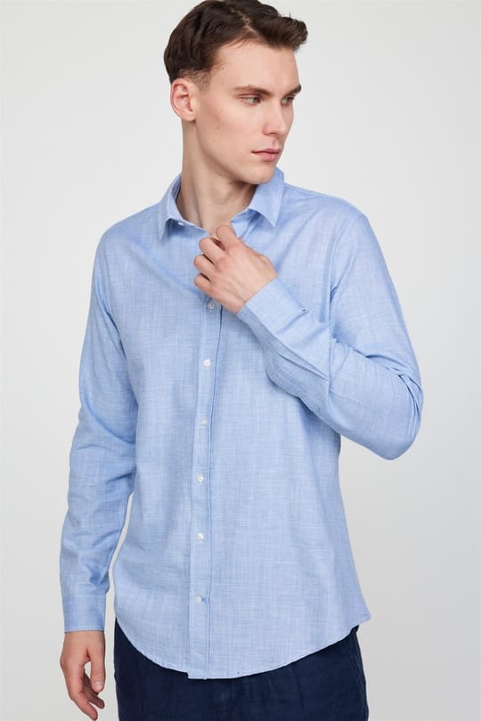 Erkek Slim Fit Dar Kesim Uzun Kollu %100 Pamuk Keten Doku Düz Biyeli Mavi Gömlek