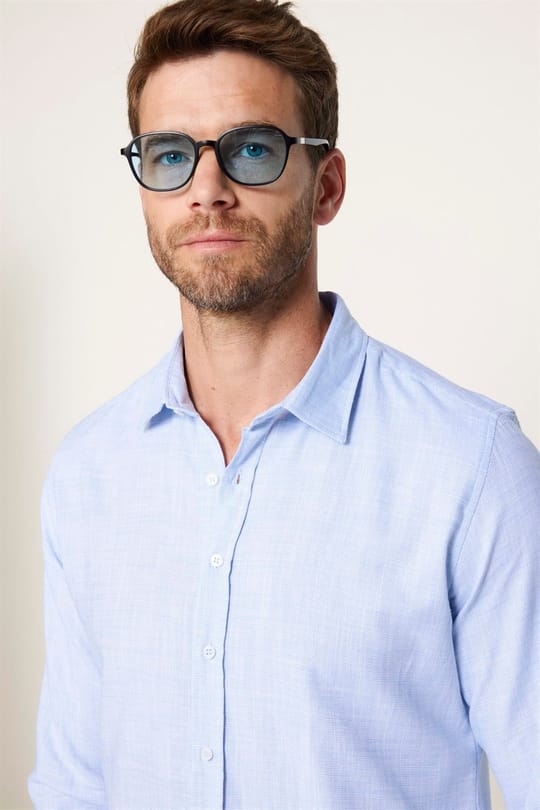 Erkek Slim Fit Dar Kesim Uzun Kollu %100 Pamuk Keten Doku Düz Mavi Gömlek