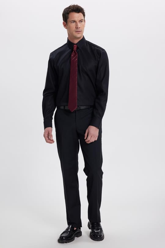 Slim Fit Siyah Non-Iron %100 Pamuk Doğa Dostu Ekoteks Belgeli Ütü Gerektirmez Gömlek