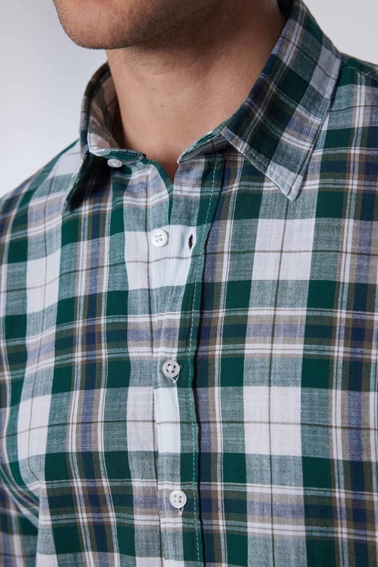 Erkek Slim Fit Dar Kesim Uzun Kollu %100 Pamuk Keten Doku Kareli Gömlek