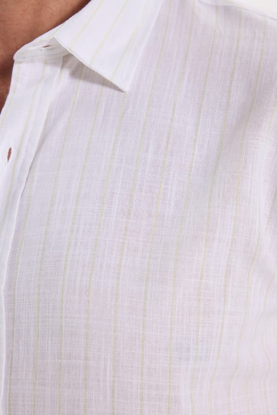 Erkek Slim Fit Dar Kesim Uzun Kollu %100 Pamuk Keten Doku Çizgili Gömlek