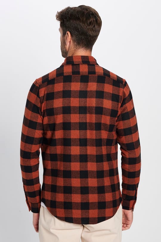 Erkek Slim Fit Dar Kesim Oduncu Düğmeli Yaka Kareli Kışlık Gömlek