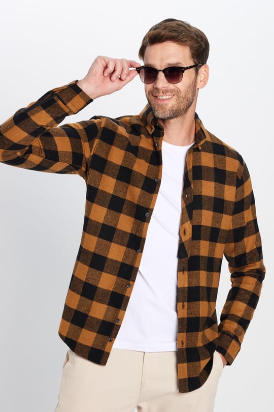 Erkek Slim Fit Dar Kesim Oduncu Düğmeli Yaka Kareli Kışlık Gömlek