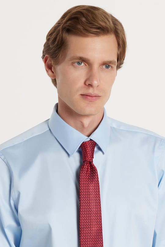 Erkek Slim Fit  Premium Likralı Pamuk Saten Açık Mavi Gömlek