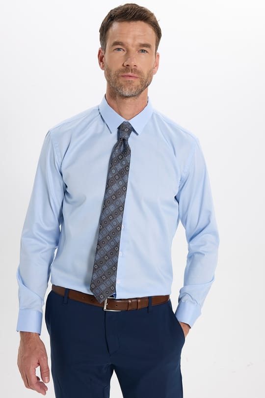 Erkek Slim Fit Dar Kesim Non-Iron Uzun Kollu Kravatlık Yaka Pamuklu Açık Mavi Gömlek