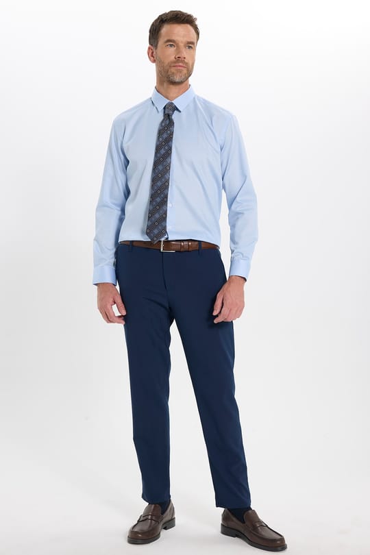 Erkek Slim Fit Dar Kesim Non-Iron Uzun Kollu Kravatlık Yaka Pamuklu Açık Mavi Gömlek