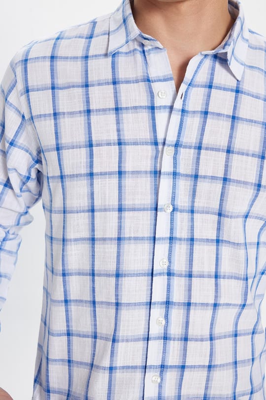 Erkek Slim Fit Dar Kesim %100 Pamuk Keten Doku Kareli Gömlek
