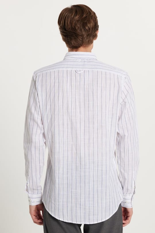 Erkek Slim Fit Dar Kesim Düğmeli Spor Yaka Keten Efekt %100 Pamuk Mavi Çizgili Yazlık Gömlek