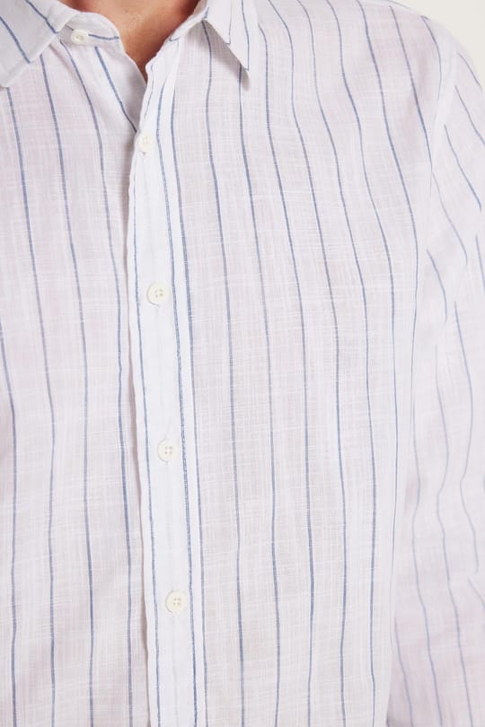 Erkek Slim Fit Dar Kesim Düğmeli Spor Yaka Keten Efekt %100 Pamuk Mavi Çizgili Yazlık Gömlek