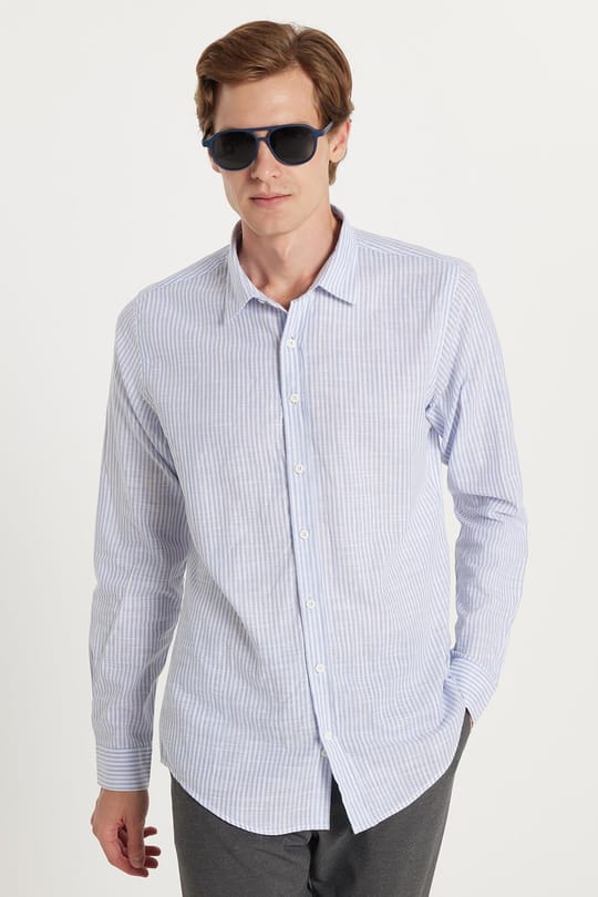 Erkek Slim Fit Dar Kesim Düğmeli Spor Yaka Keten Efekt %100 Pamuk Mavi Çizgili Yazlık Gömlek
