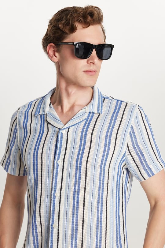Erkek Slim Fit Dar Kesim Pamuklu Rahat Kullanım Çizgili Kısa Kollu Apaş Yaka Gömlek