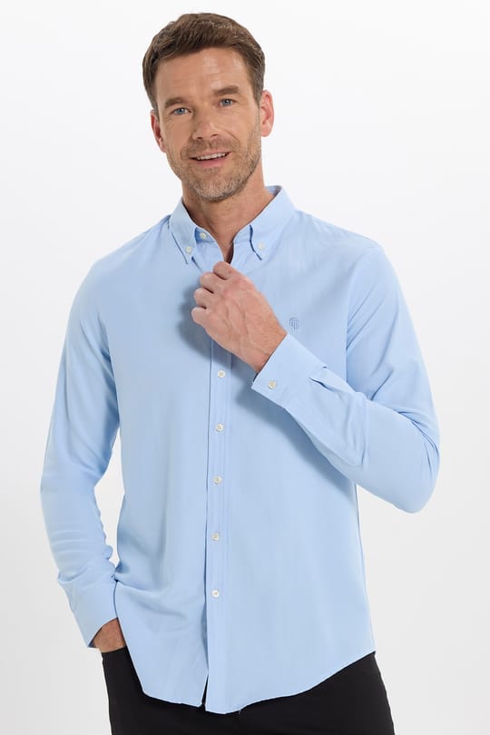 Erkek Slim Fit Dar Kesim Düz Oxford Armalı Düğmeli Yaka Mavi Spor Gömlek