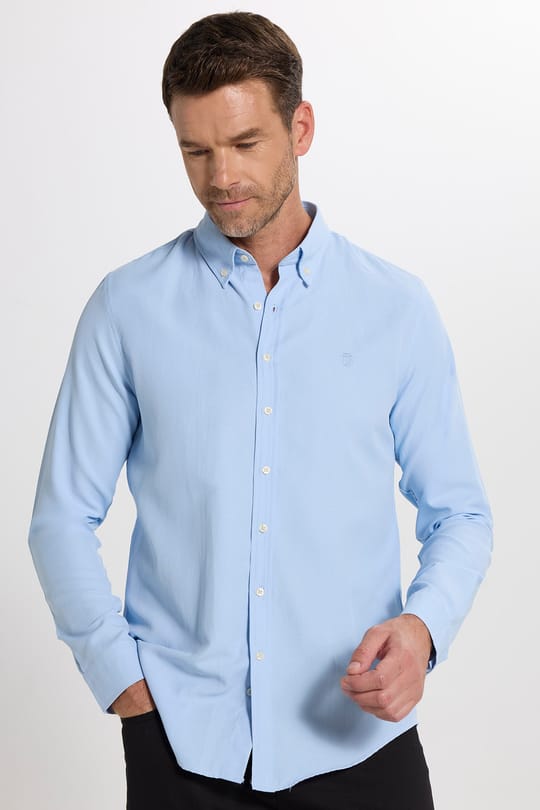 Erkek Slim Fit Dar Kesim Düz Oxford Armalı Düğmeli Yaka Mavi Spor Gömlek