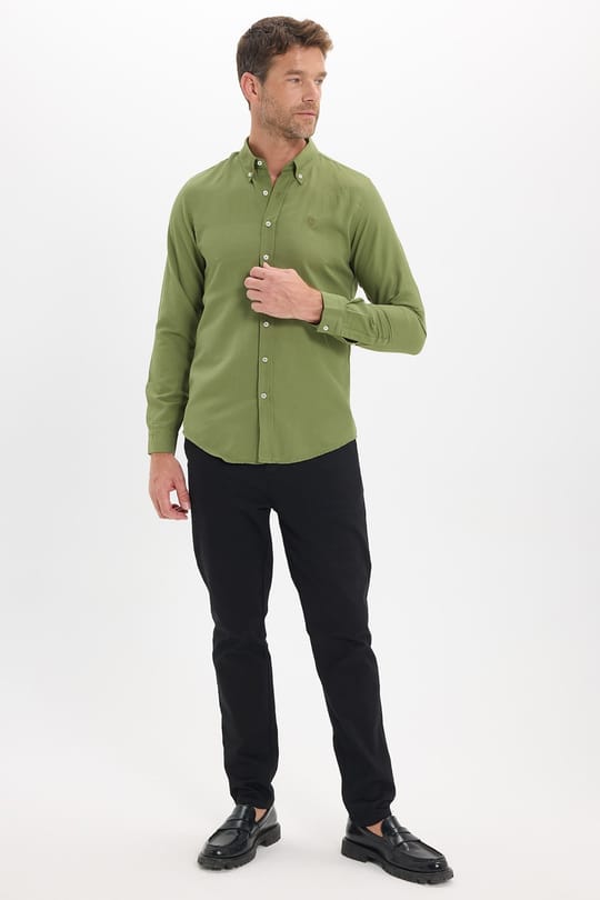 Erkek Slim Fit Dar Kesim Düz Oxford Armalı Düğmeli Yaka Yeşil Spor Gömlek