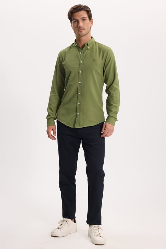 Erkek Slim Fit Dar Kesim Düz Oxford Armalı Düğmeli Yaka Yeşil Spor Gömlek
