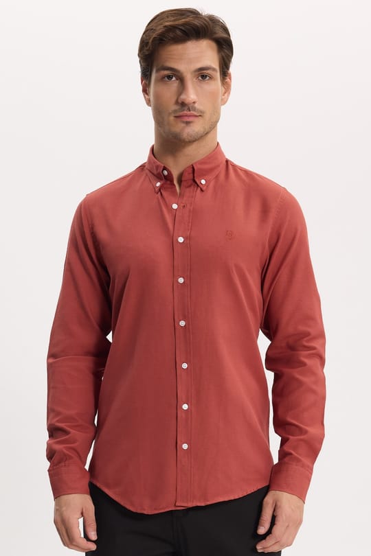 Erkek Slim Fit Dar Kesim Düz Oxford Armalı Düğmeli Yaka Kiremit Spor Gömlek