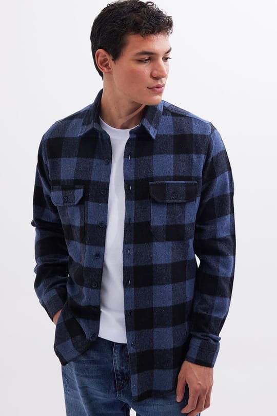 Erkek Slim Fit Dar Kesim Uzun Kollu Kapaklı Çift Cepli Kareli Kışlık Oduncu Gömlek