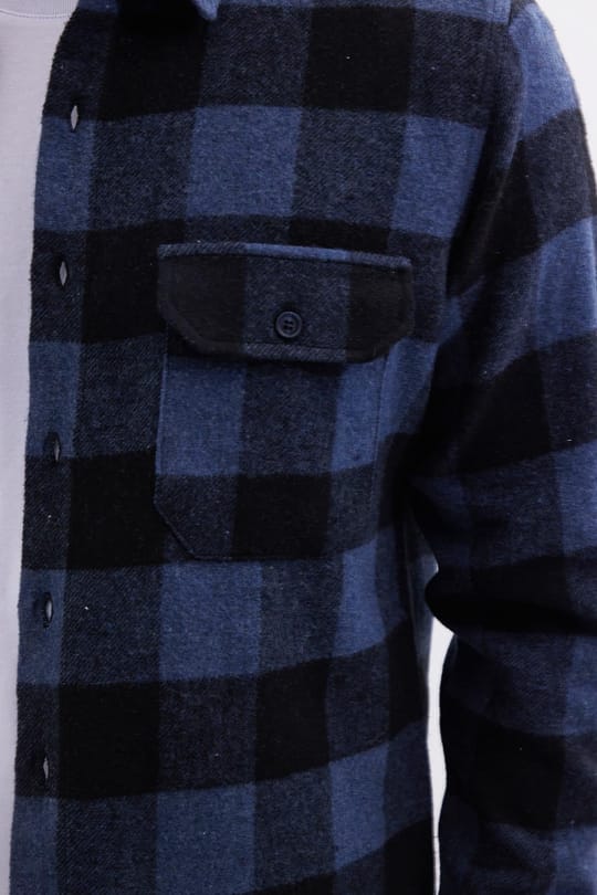 Erkek Slim Fit Dar Kesim Uzun Kollu Kapaklı Çift Cepli Kareli Kışlık Oduncu Gömlek