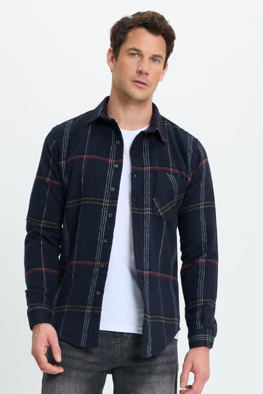 Erkek Slim Fit Dar Kesim Kareli Cepli Siyah Oduncu Gömlek
