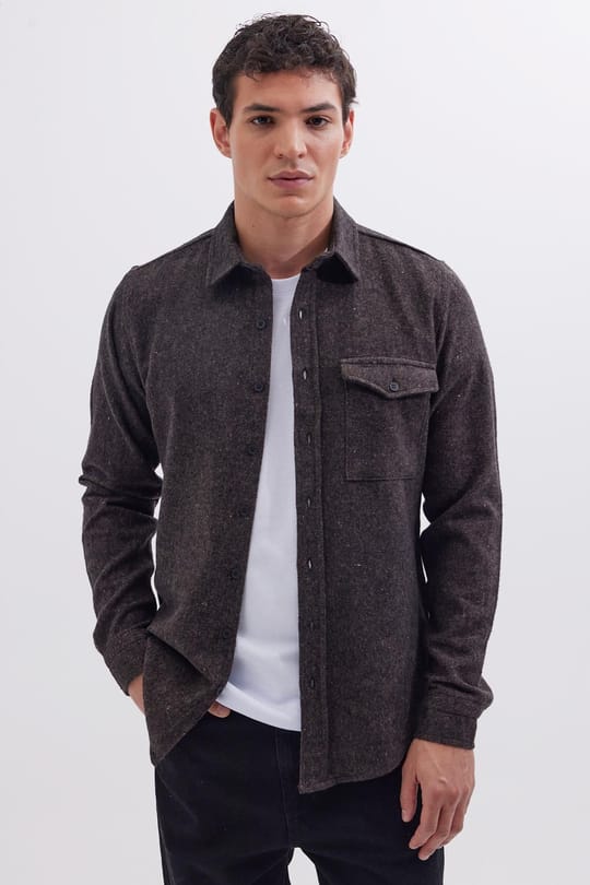 Erkek Slim Fit Tek Cep Kapaklı Düz Oduncu Spor Kahverengi Gömlek