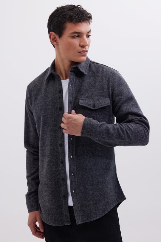 Erkek Slim Fit Tek Cep Kapaklı Düz Oduncu Spor Koyu Gri Gömlek