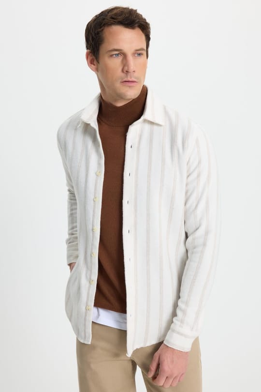 Erkek Slim Fit Dar Kesim Yaka Düğmeli Çizgili Oduncu Gömlek