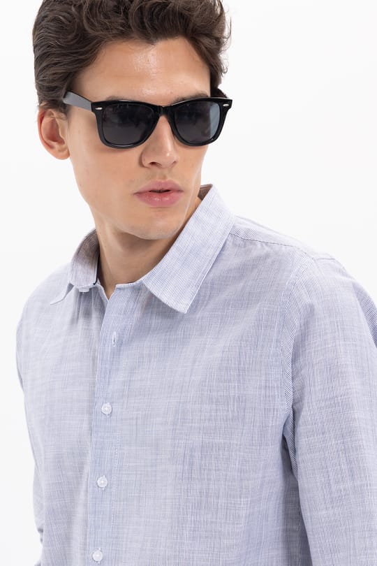 Erkek Slim Fit Dar Kesim %100 Pamuk Çizgili Uzun Kollu Keten Efektli Lacivert Gömlek