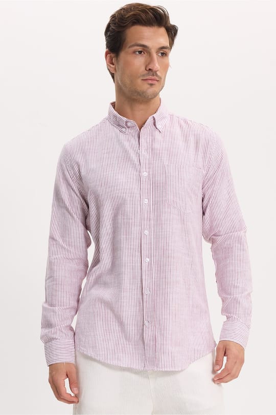 Erkek Slim Fit Dar Kesim %100 Pamuk Düğmeli Yaka Çizgili Uzun Kollu Cepli Keten Efektli Bordo Gömlek