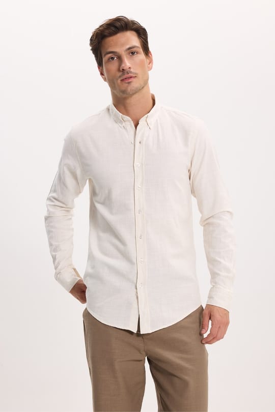Erkek Slim Fit Dar Kesim %100 Pamuk Düğmeli Yaka Flam Keten Ekru Gömlek