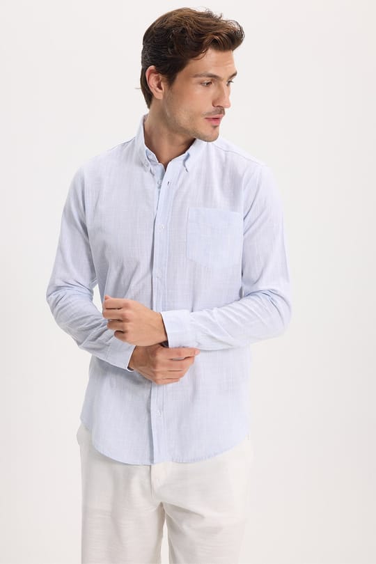 Erkek Slim Fit Dar Kesim Uzun Kollu %100 Pamuk Keten Efektli Düğmeli Yaka Rahat Mavi Gömlek