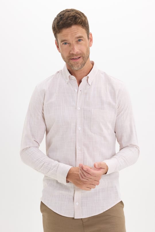 Erkek Slim Fit Dar Kesim Uzun Kollu %100 Pamuk Keten Efektli Düğmeli Yaka Rahat Bej Gömlek