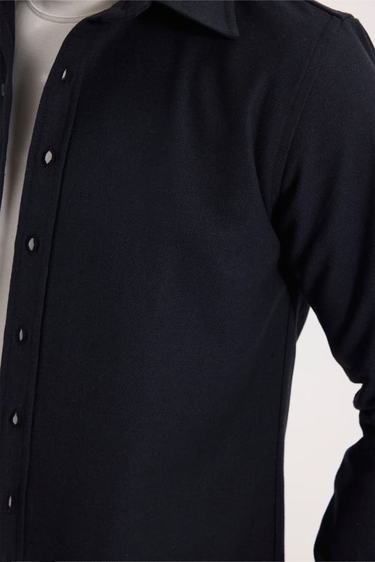 Erkek Slim Fit Dar Kesim Uzun Kollu Dokulu Kışlık Lacivert Gömlek