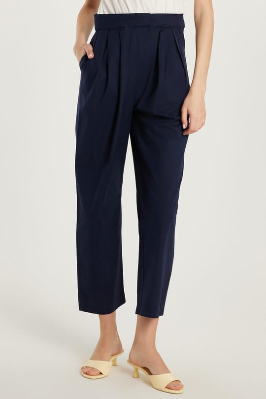 Kadın Slim Fit Dar Kesim Sıfır Kollu Cepli Bisiklet Yaka Tulum