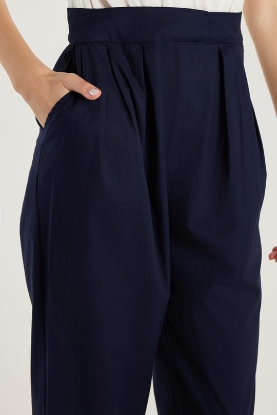 Kadın Slim Fit Dar Kesim Sıfır Kollu Cepli Bisiklet Yaka Tulum