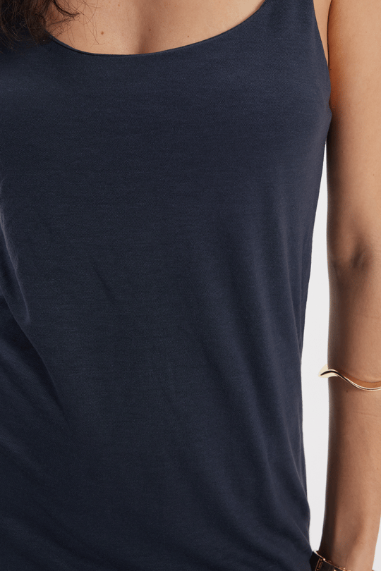 Kadın Regular Fit Klasik Kesim Askılı Yaka Yırtmaç Detaylı Antrasit Elbise