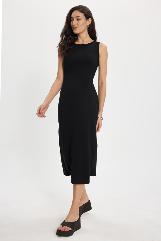 Kadın Slim Fit Dar Kesim Pamuklu Sıfır Kol Bisiklet Yaka Siyah Elbise