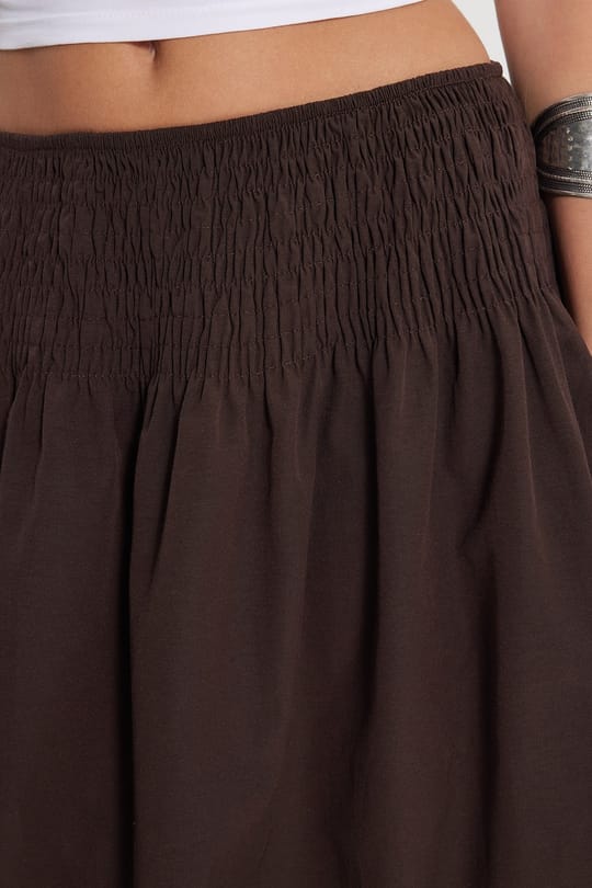 Kadın Slim Fit Dar Kesim Pamuklu Beli Lastikli Kahverengi Etek