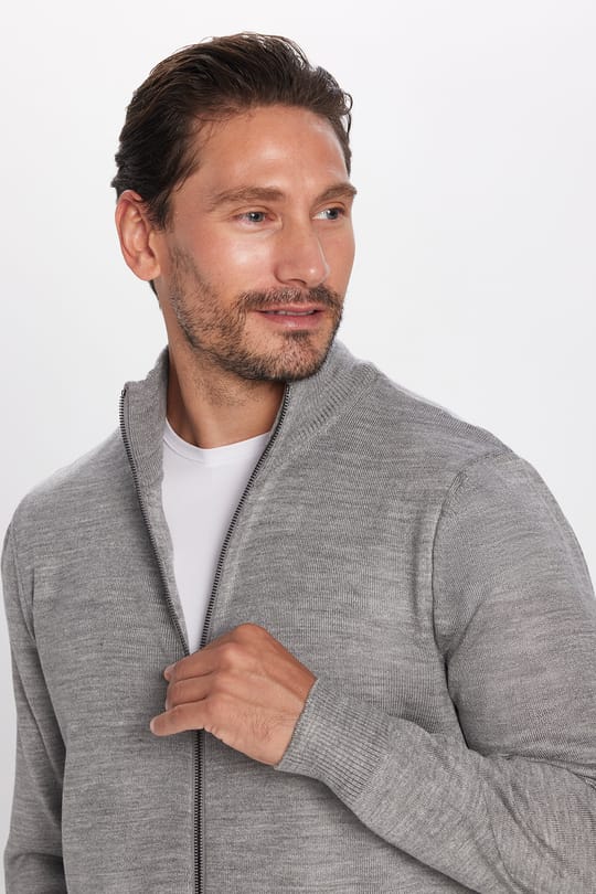 Erkek Slim Fit Dar Kesim Açık Gri Dik Yaka Fermuarlı Düz Hırka