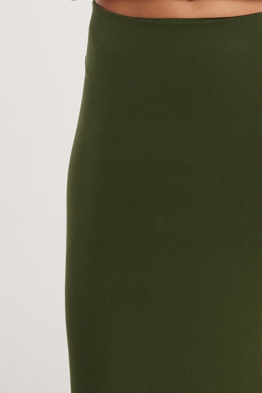 Kadın Standart Fit Modal Kumaş Yeşil Maxi Boy Etek