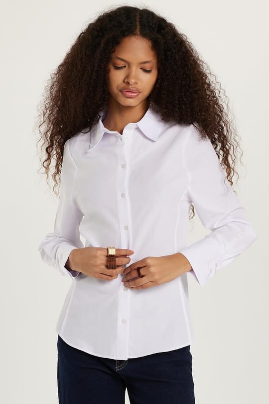 Kadın Slim Fit Dar Kesim Pamuklu Pensli Beyaz Gömlek