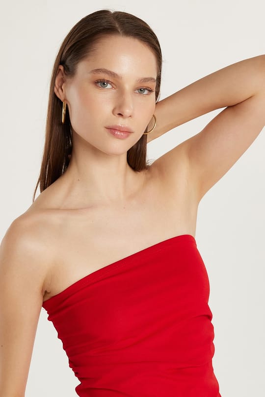 Kadın Straplez Crop Esnek Kırmızı Bluz